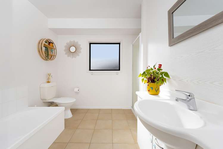 32 Munroe Road Ranui_7