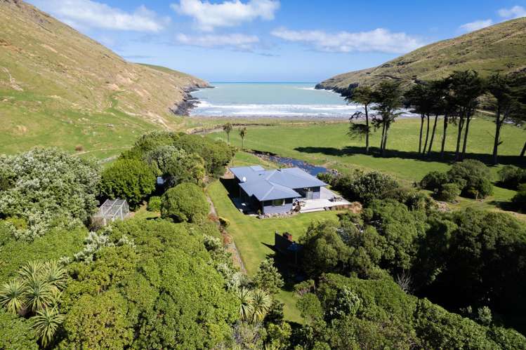 904 Te Oka Bay Road Little River_0