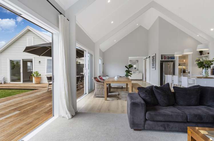 14 Shearwater Lane Point Wells_9