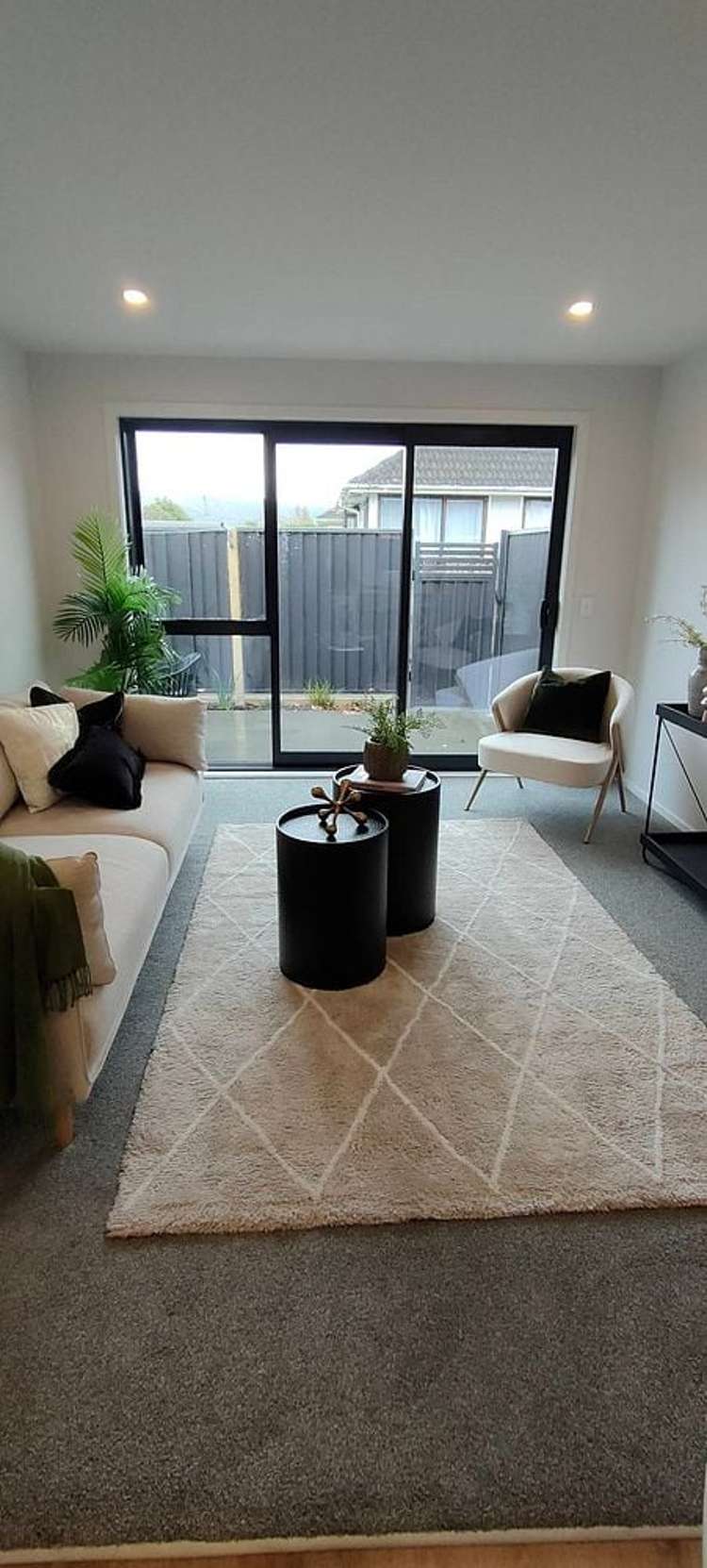 22B Palmer Crescent Silverstream_11