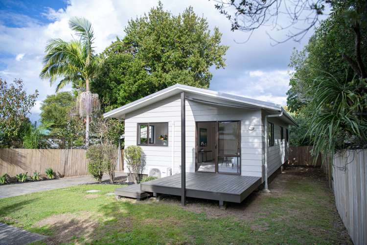 222a Meola Road Point Chevalier_14