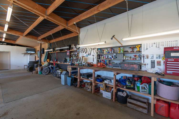 1074 Hillside Manapouri Road Manapouri_17