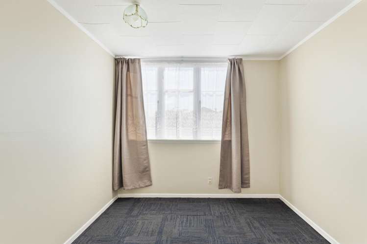 79A Swansea Road Stratford_20