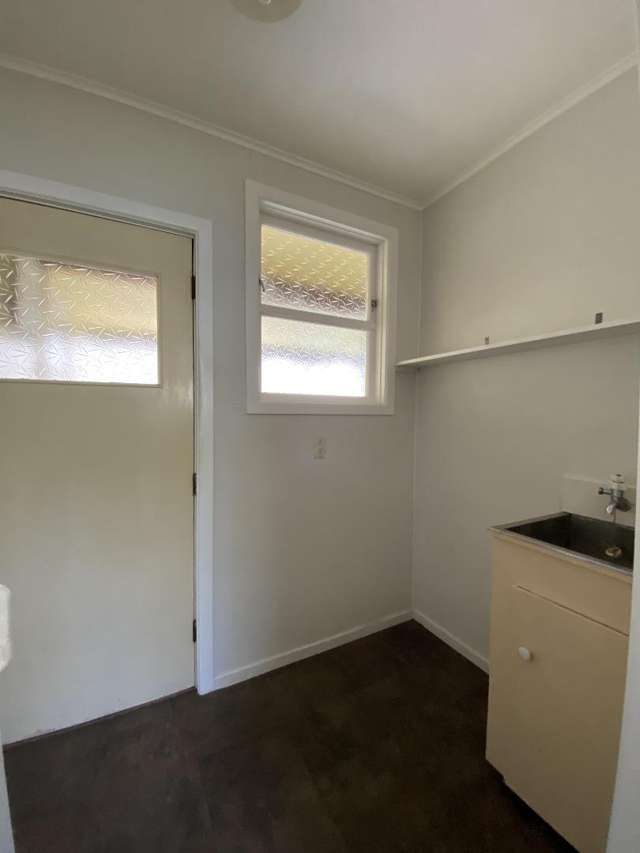 4/173 Kimbolton Road Feilding_4