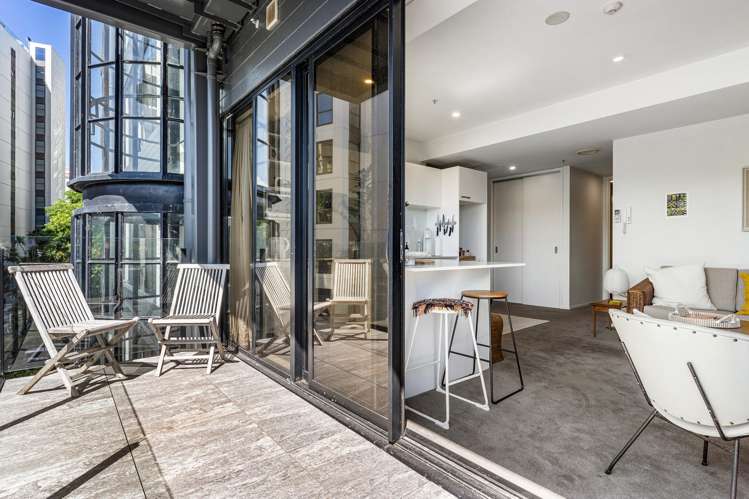 2F/132 Vincent Street City Centre_5