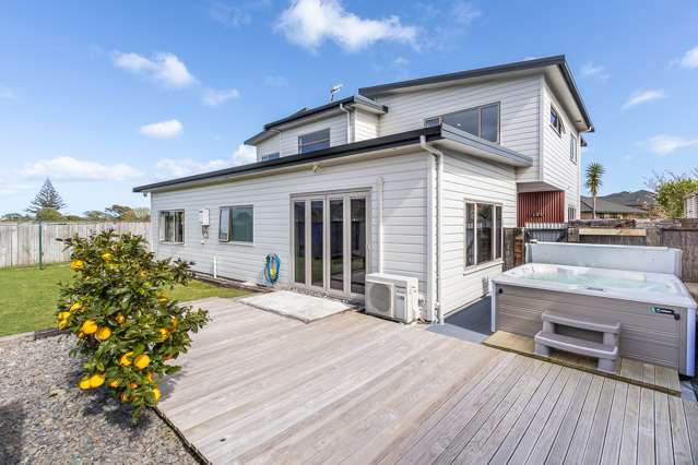 61 Quadrant Heights Paraparaumu_1