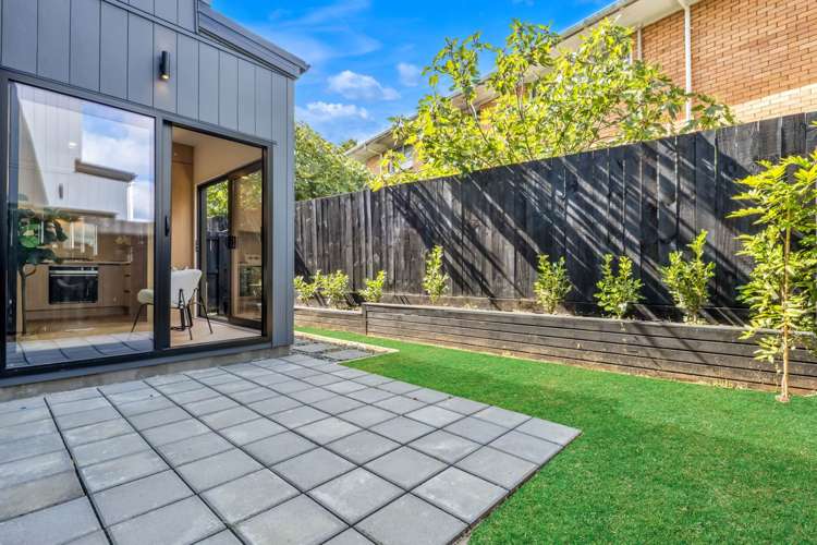 101B&D Gossamer Drive Pakuranga Heights_3