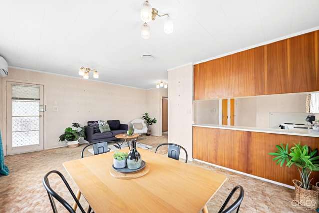 2/18 Seddon Street Wallaceville_4