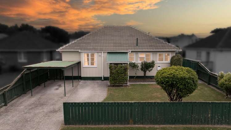 27 Hewer Crescent Naenae_18