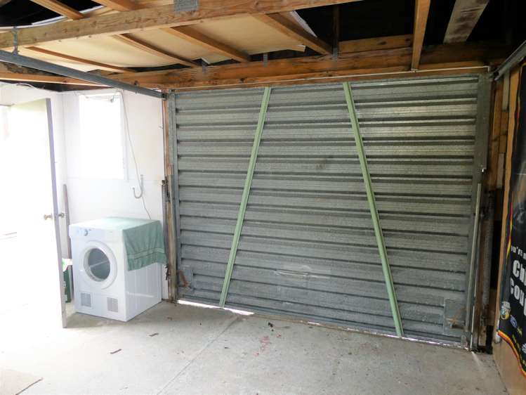 12 Butlers Road Ruatapu_18