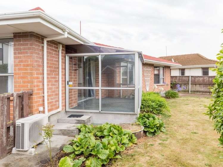 93 Denise Crescent Hornby_11