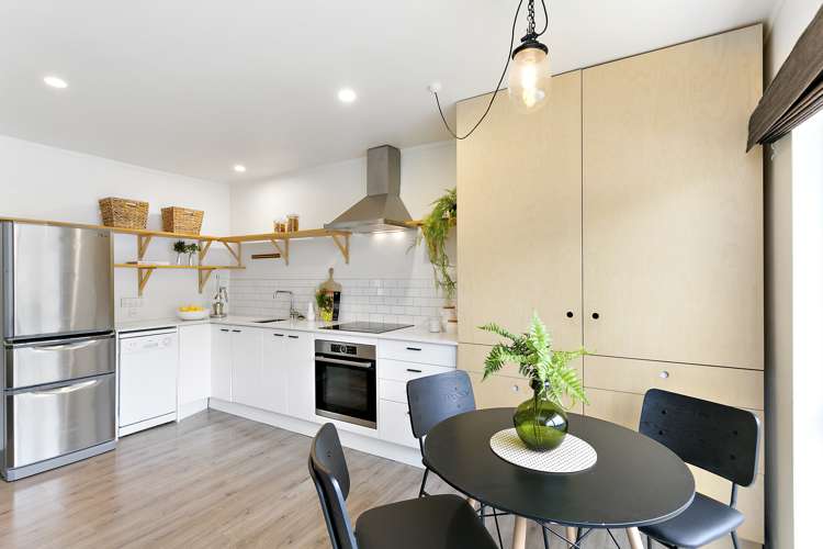 4b Palm Grove Berhampore_1