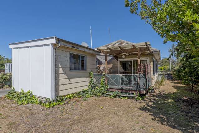 235 Breezes Road Aranui_2