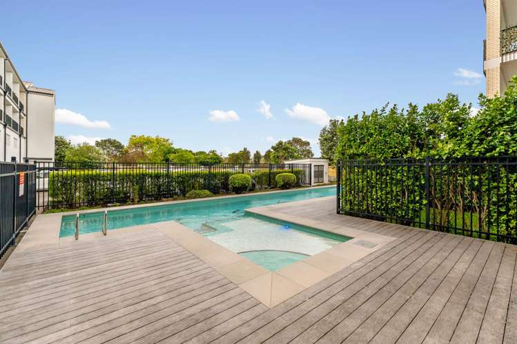 203/1A Soljak Place Mt Albert_14