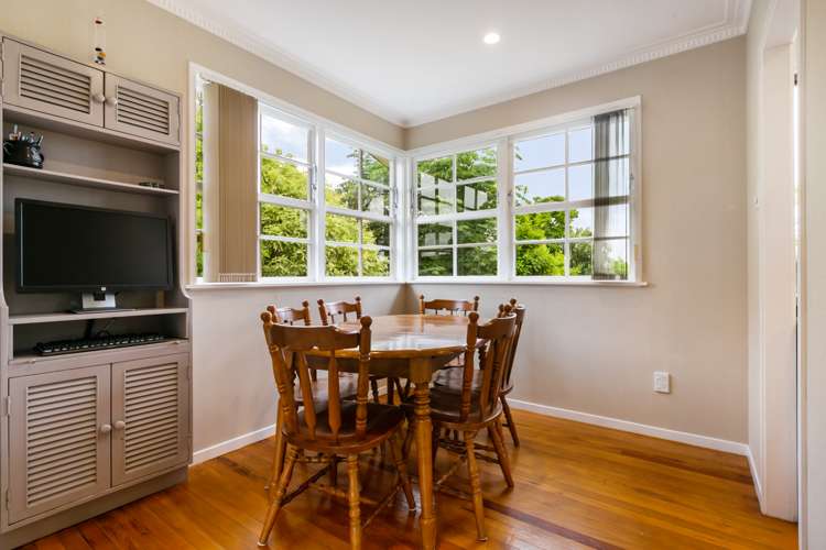 5 Bellringer Road Massey_12