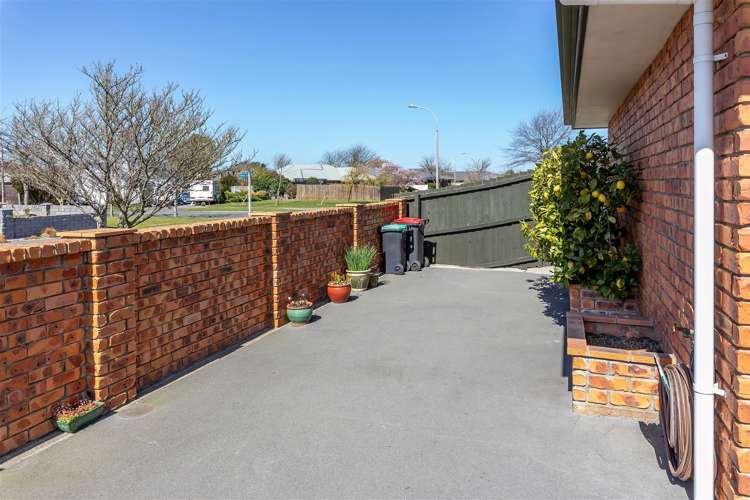 90 Roydon Drive Templeton_27