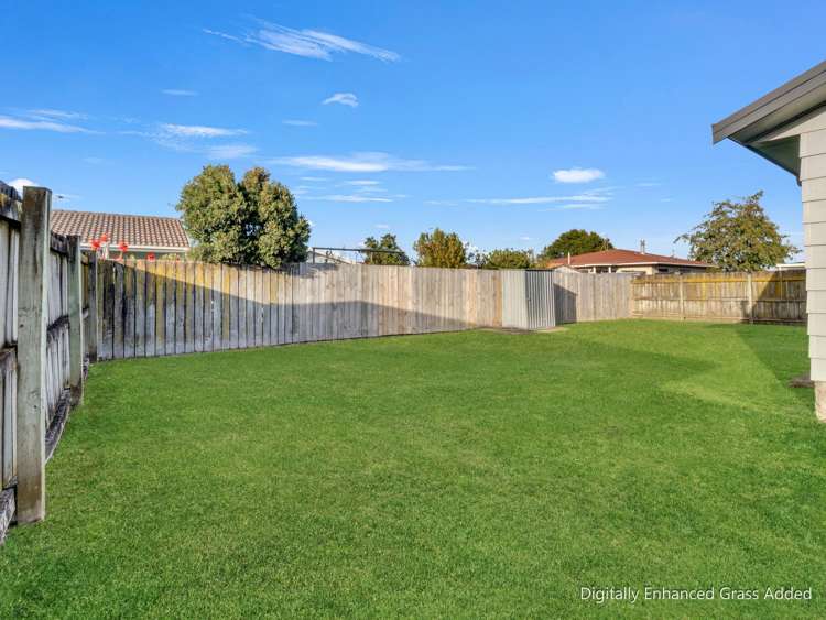32 Dahlstrom Grove Kelvin Grove_20
