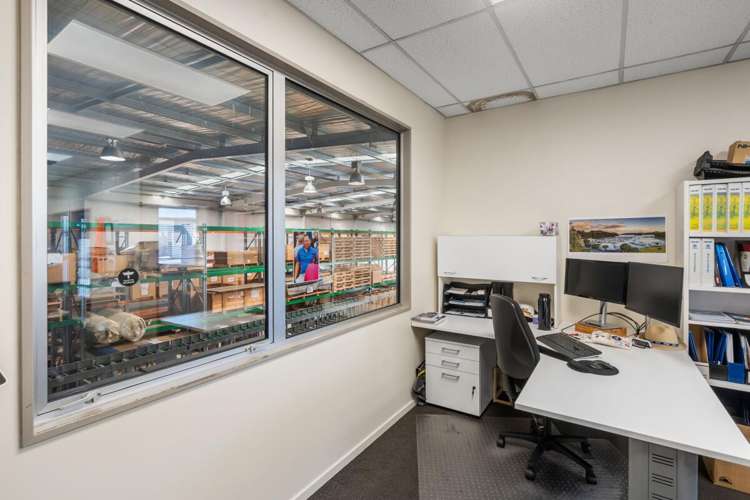 27 Iversen Terrace Sydenham_18