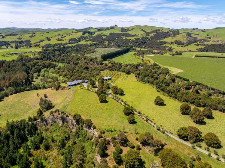 575 Blue Rock Road Martinborough_23