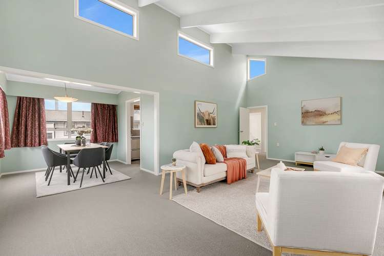 1 Crown Hill Titahi Bay_7