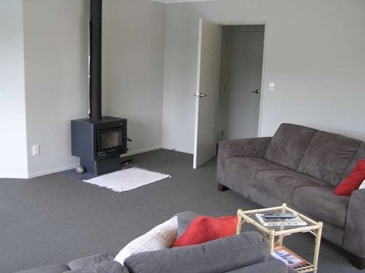 2/24 Karamu Street Taupo_7