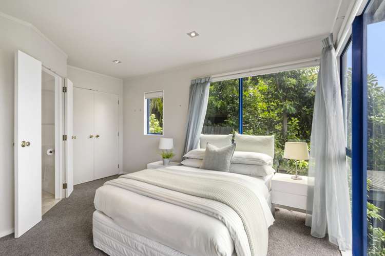 2/3 Beach Road Northcote Point_20