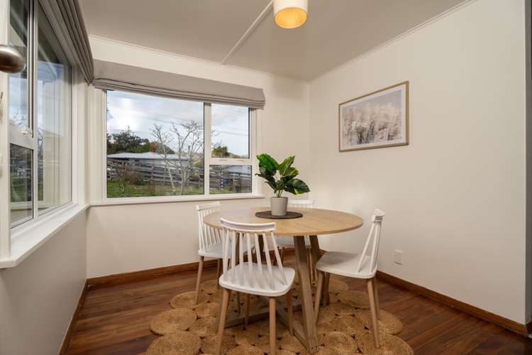 97 Castor Crescent Cannons Creek_7