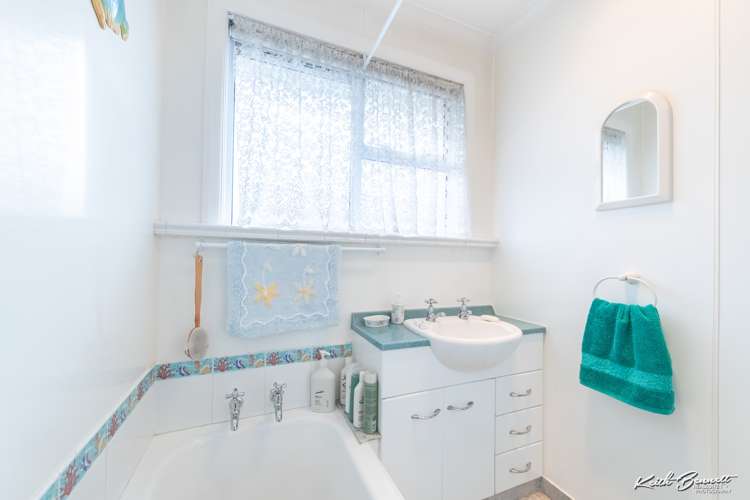 14 Courtenay Road Heretaunga_12