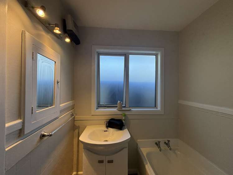 1/5 Bentley Street Russley_15