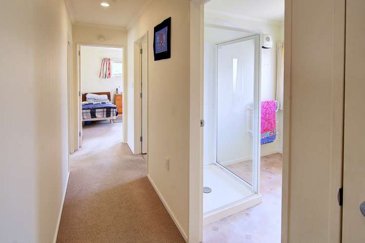 67/2 William Donald Drive Solway_7