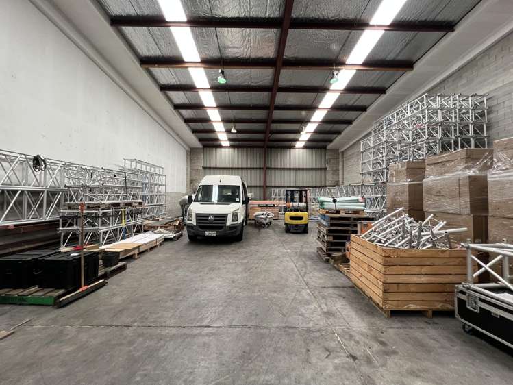 T/24 Allright Place_0