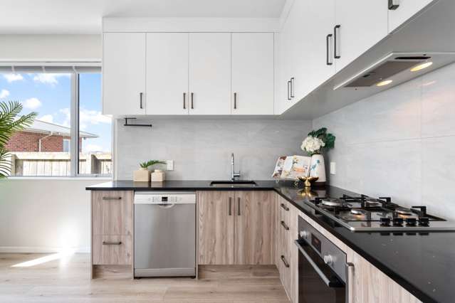 2A & 2B Crystal Avenue Glendene_4