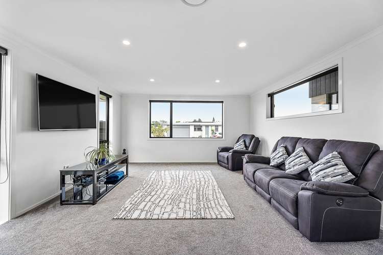 31 Corsair Crescent Burleigh_10