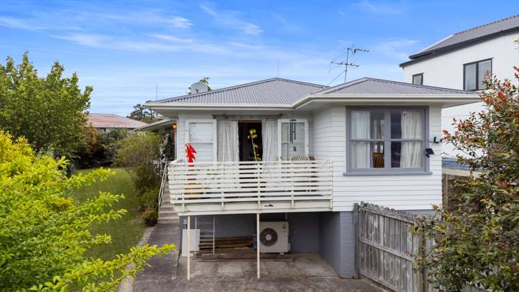 22 Tara Road Henderson_17