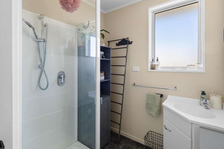 21 Omahau Crescent Twizel_15