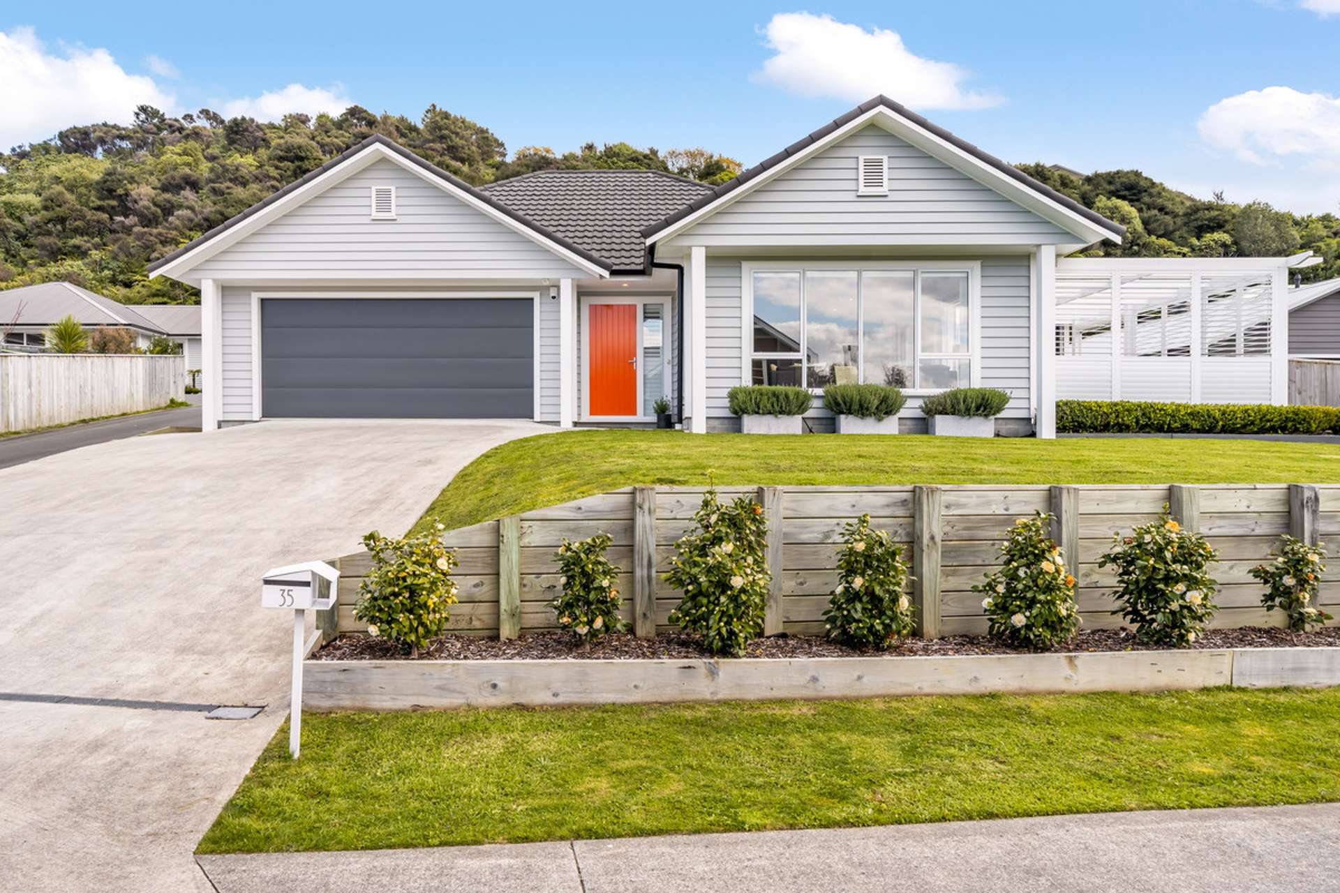 35 Kurth Crescent Silverstream_0