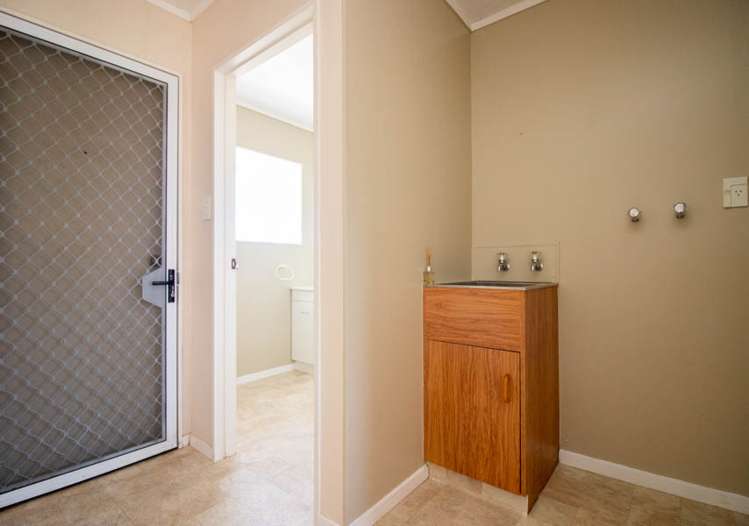 70 Norwood Road Paeroa_7