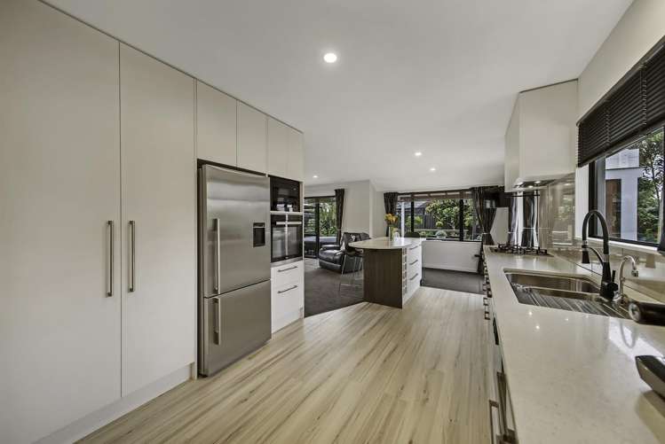 11 Baltic Place Northwood_6