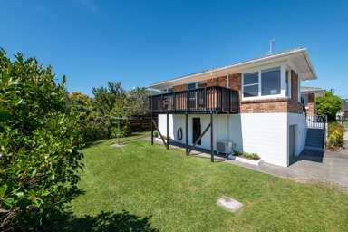 2/12 Westwell Road_4