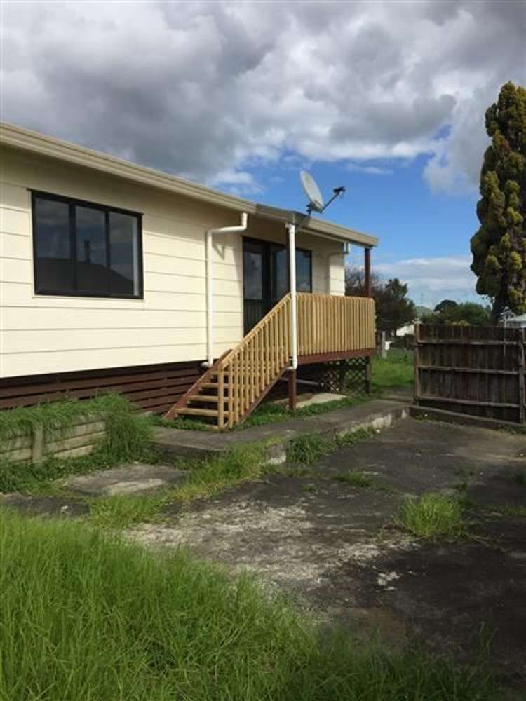 14 Leila Place Clover Park_11