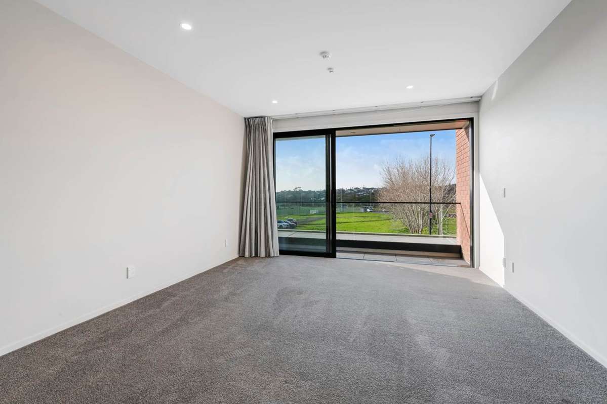 20/4 Stables Lane_1