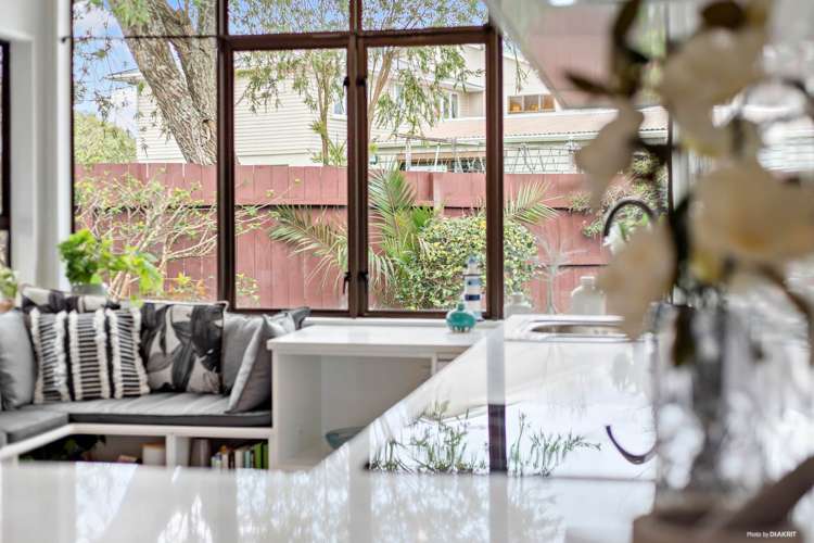 5/153a Te Atatu Road Te Atatu South_5