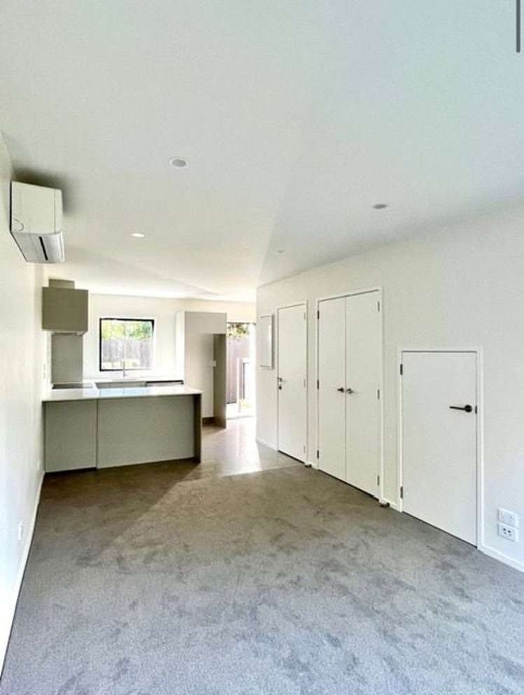 6/8 Valron Road Te Atatu South_3