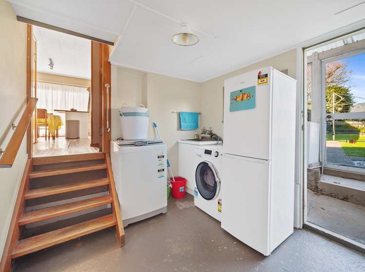 267 Seaview Road Stoke_16