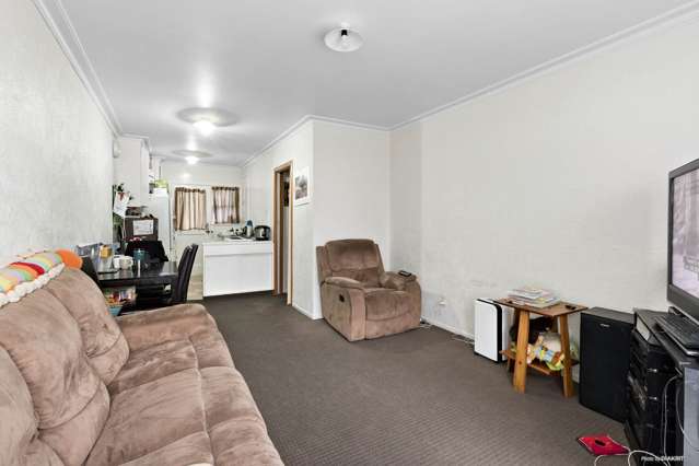 2/66 Ferndale Road Mount Wellington_1