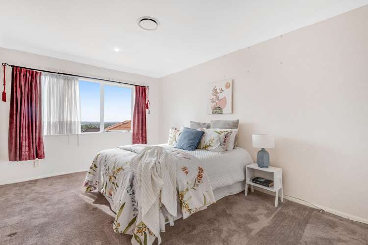 35 McCahill Views Botany Downs_27