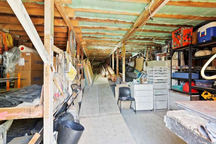 39 Newington Road Henderson_11