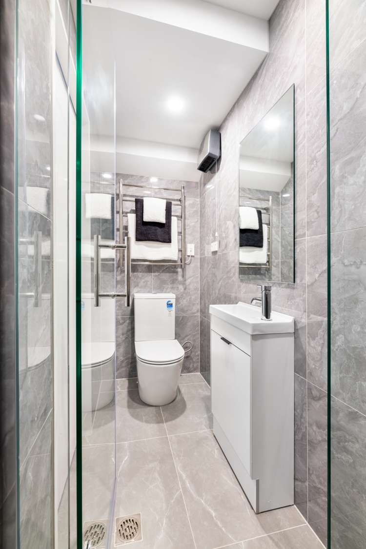 12 Kari Lane Kumeu_11