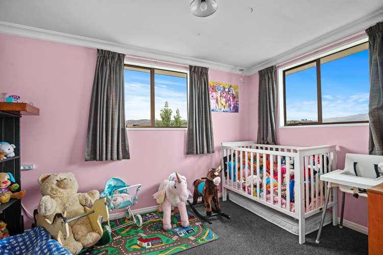 2 Clutha Street Alexandra_10