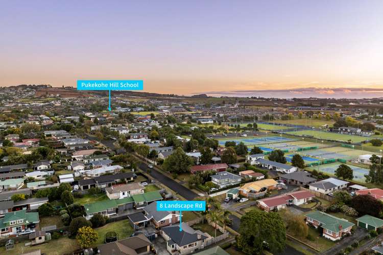 8 Landscape Road Pukekohe_17